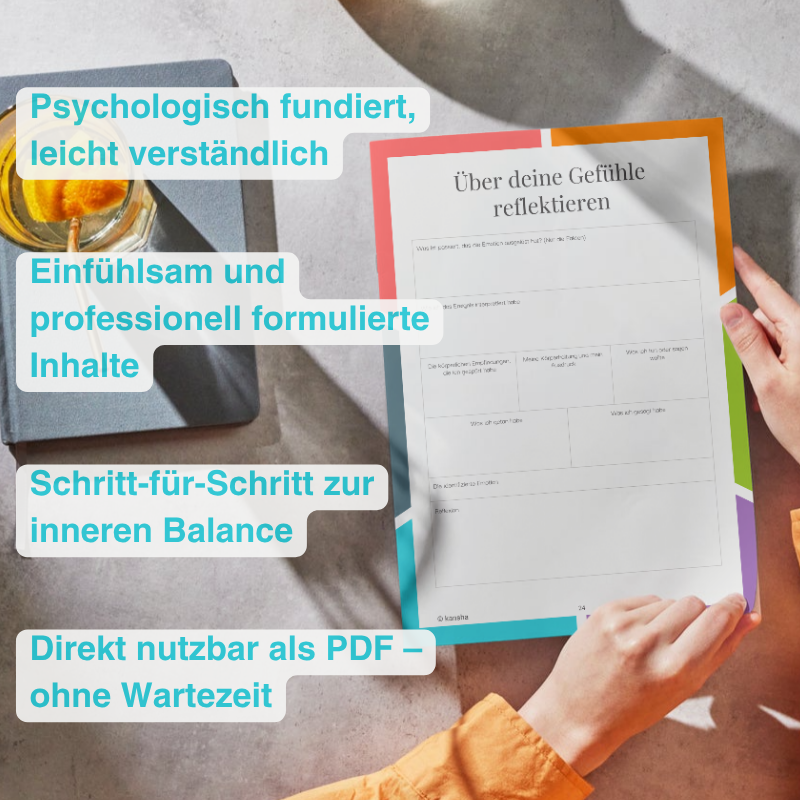 Ein Frau hält eine Seite vom Gefühlsrad Arbeitsbuch